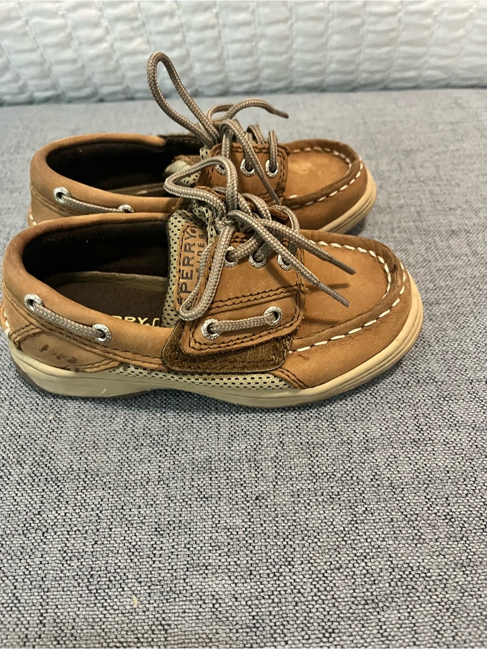 Sperry Kids Brown Leather Boat Shoes with Contrast Stitching